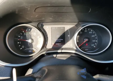 2020 Jeep Compass Latitude из США, поврежденный, VIN 3C4NJDBBXLT168020